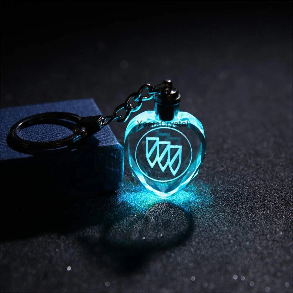 2020 Hot Sale Stainless Flashlight Heart Shaped Crystal Car Logo Key Chain with Light