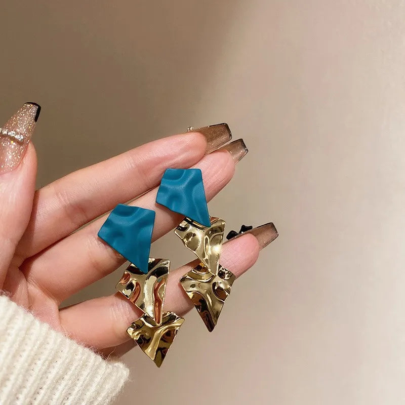 2023 Hot New Fashion Fine Earrings Acrylic Geometric Earrings Personality Fashion Stud Earrings Wholesale for Women