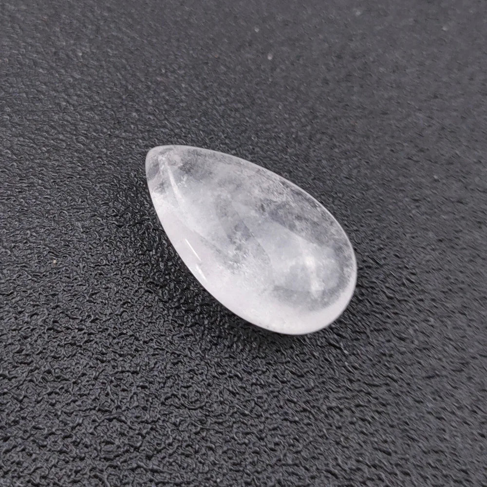 Hongzhuo Crystal Crafts Natural Color Flashy Clear Quartz Stone Pendant Teardrop Shape Customized Pendant Necklace Crafts