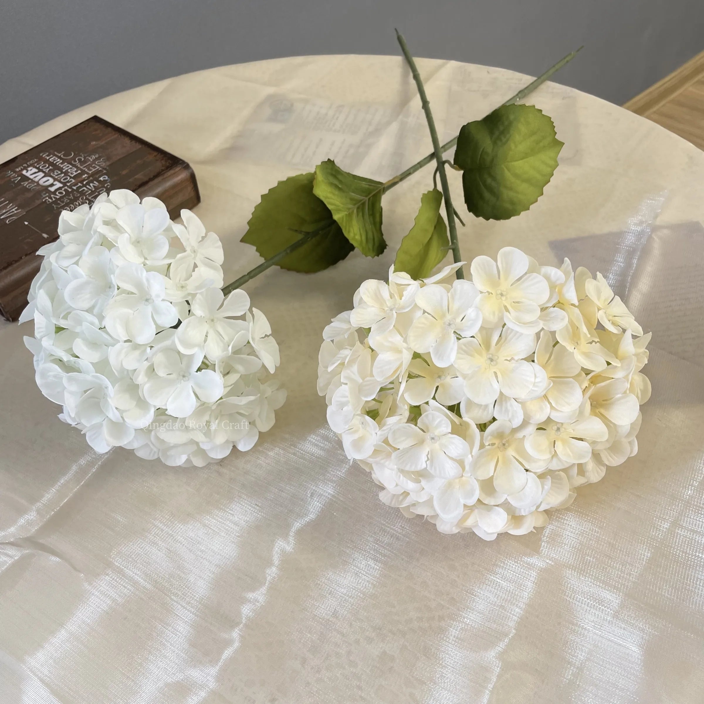 Wholesale Single Branch With Leaves Hydrangea Artificial Flower Wedding Decoration Pink White Silk Artificial Hydrangea Flower