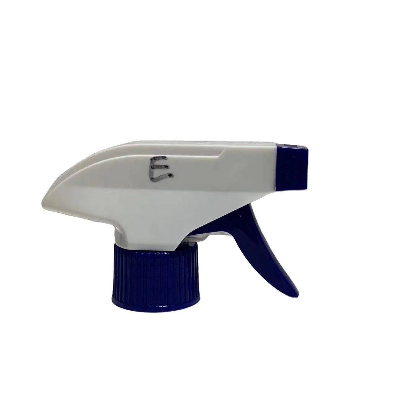 Factory Direct Supply 28mm Trigger Sprayer Convenient Storage Plastic Pump Sprayer with Water Stream