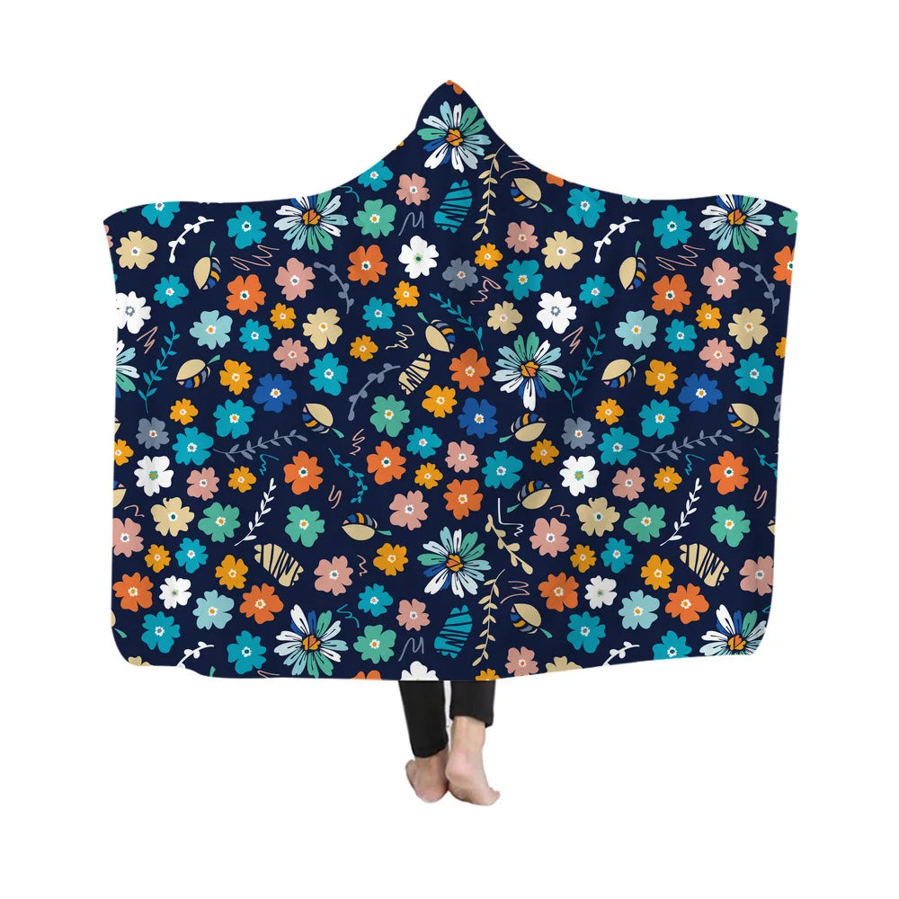 Wholesale Colorful Custom Print Design Sublimation Wearable Crystal Velvet Cloak Hooded Throw Blankets for Spring/Autumn