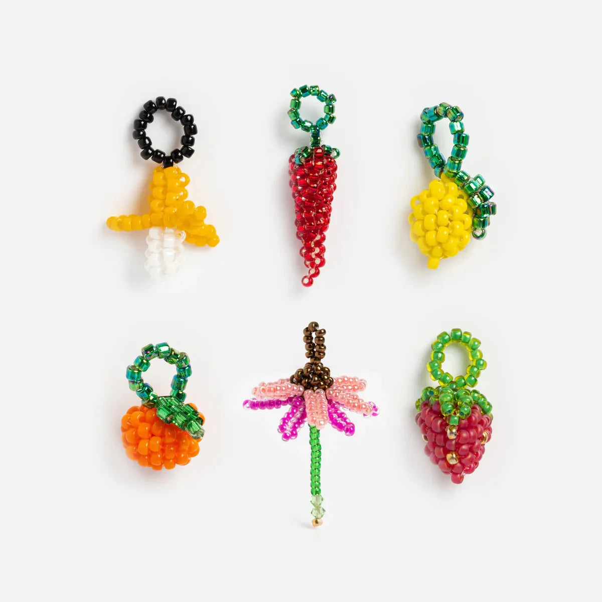 Factory Customized Handmade Weaving DIY Acrylic Jewelry Lemon Blossom Pepper Banana Shape Accessories Pendant