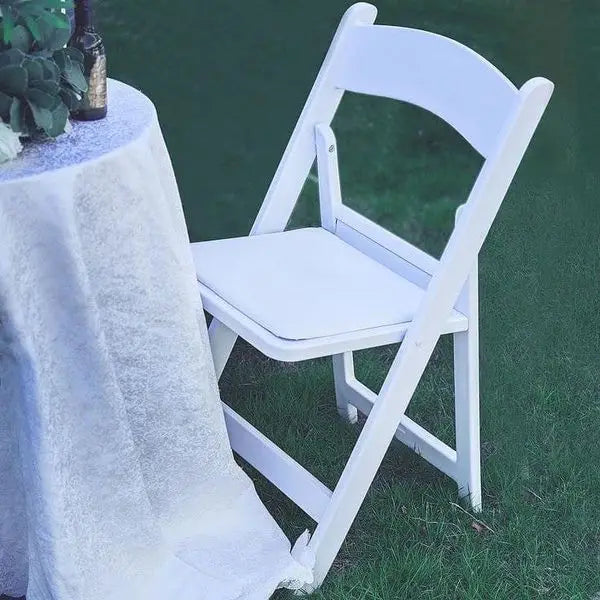 Modern White Resin Folding Garden Chairs Wholesale Plastic Furniture for Outdoor Hotels Streets Parks-Wimbledon Lawn Chairs