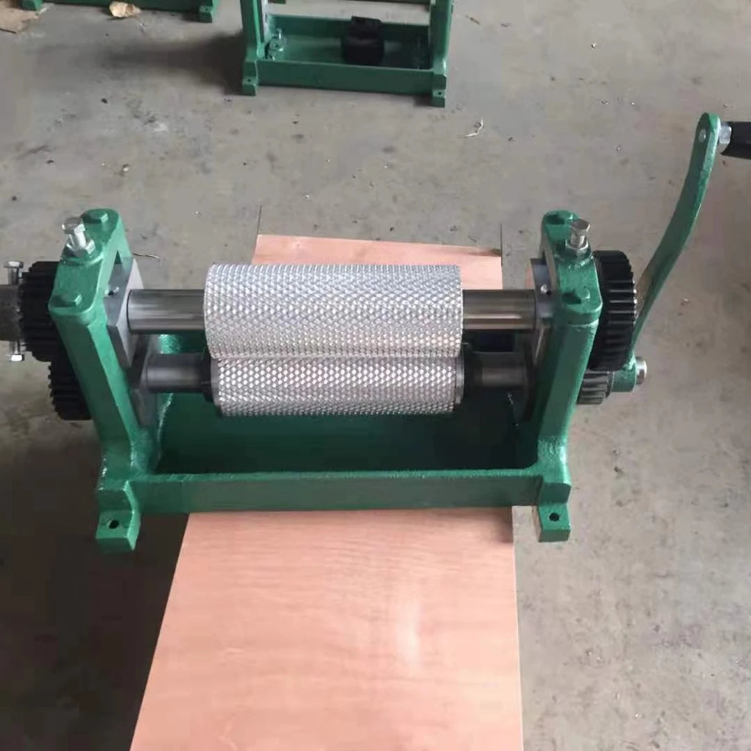 Manual Beeswax Mill Honeycomb Make Embosser Machine Beeswax Comb Roller Machine