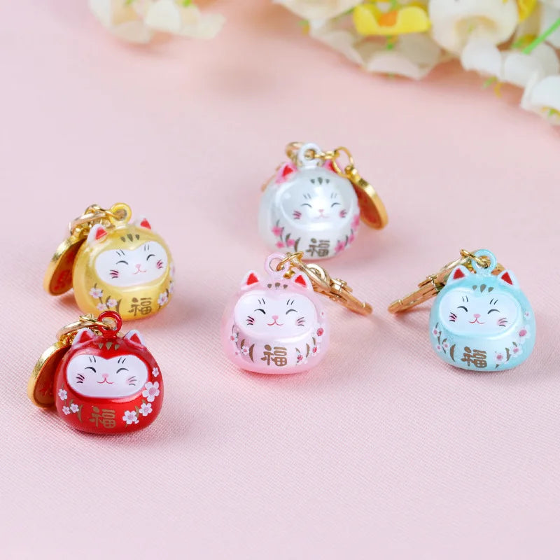 Personalized Cute Maneki Neko Fortune Cat Charm Metal Keychain Amulet Omamori Talisman Car Keychain for Good Luck