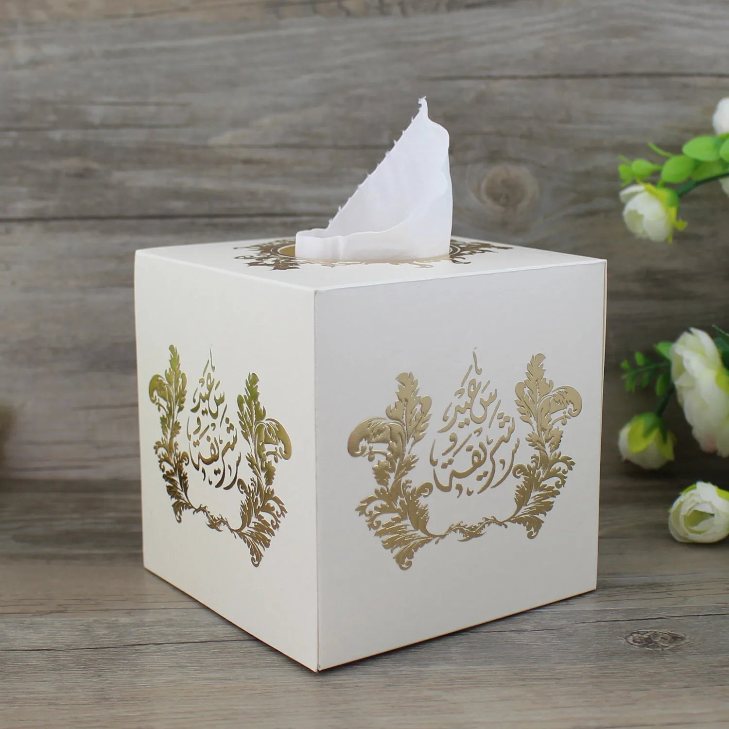 Factory Wholesale Customized Embossed Pearl Paper Tissue Box with Personal Logo