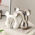 Modern Creative Ceramic Bear Ornament Luxury Abstract Art for Living Room Entrance Desktop Bedroom Hand for Home Use Wholesale
