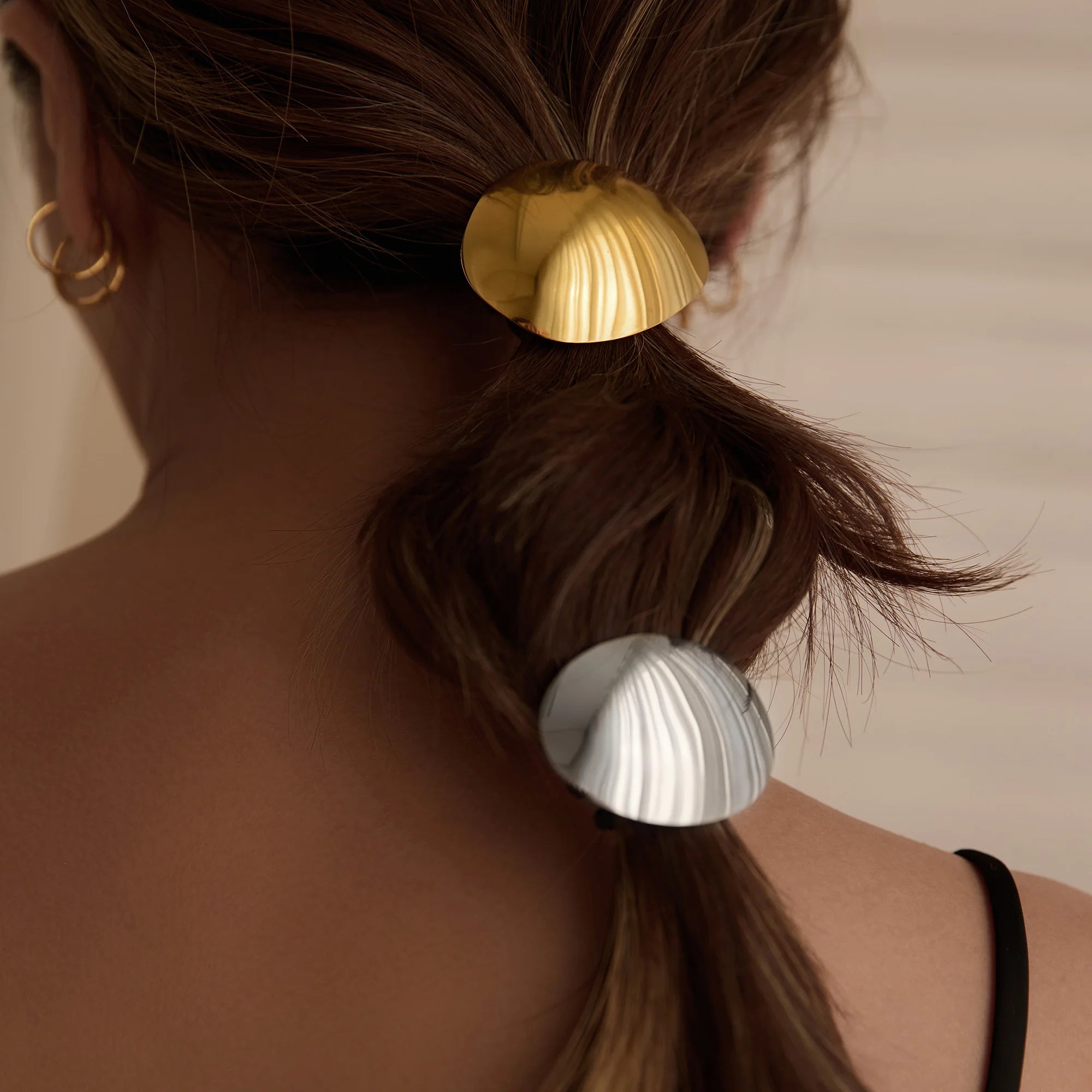 Dazan New HOT 18k Gold Plated Stainless Steel French Vintage Beauty High End Shine Disc Hair Accessories for Holiday Lady Gift