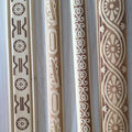 Customized Carved Wood Decorative Moulding Ceiling Wooden Cornice Moulding 3D Wall Moulding Baseboard