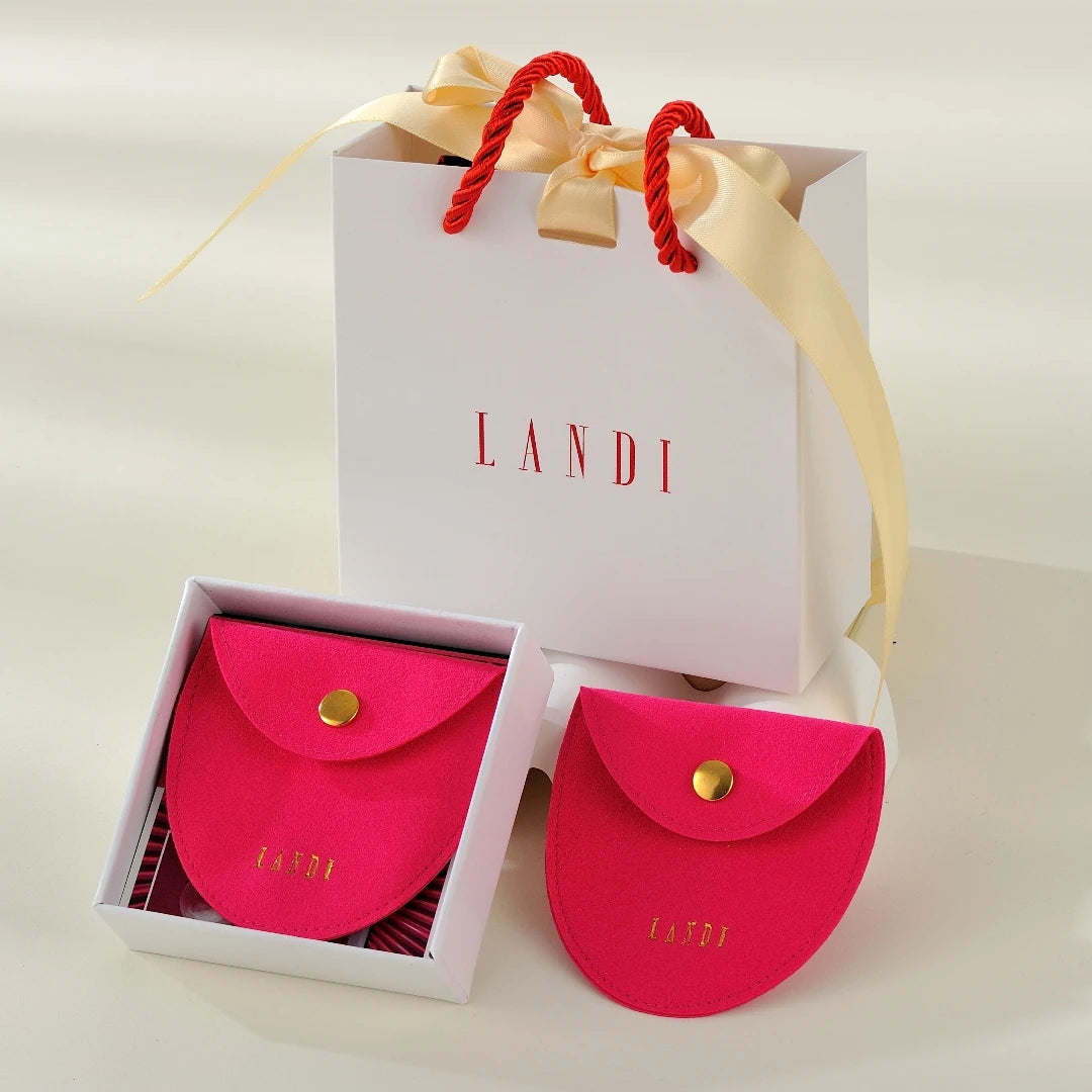 Custom Logo Jewelry Oval Pouch Jewelry Gift Bag Paper Handbag Deboss Logo Print Microfiber Snap Jewelry Pouch Bags