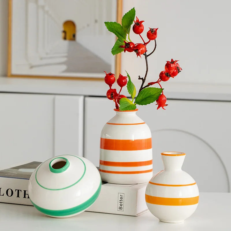 Nordic Creative Ceramic Decoration Dried Flower Vase Hydroponic Green Plants Living Room Flower Arrangement Desktop Ornament