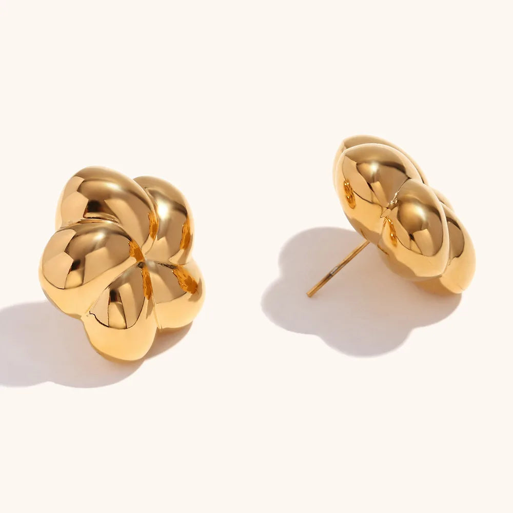 Cute Bulk Wholesale Earrings 18k PVD Gold Plated Stainless Steel Waterproof Light Weight Puffed Flower Earrings for Women