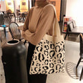 Korean Style Retro Fashion Women's Tote Bags Winter Hot Sale Leopard Print Design Spring/Autumn Wool Knitted Crochet Portable