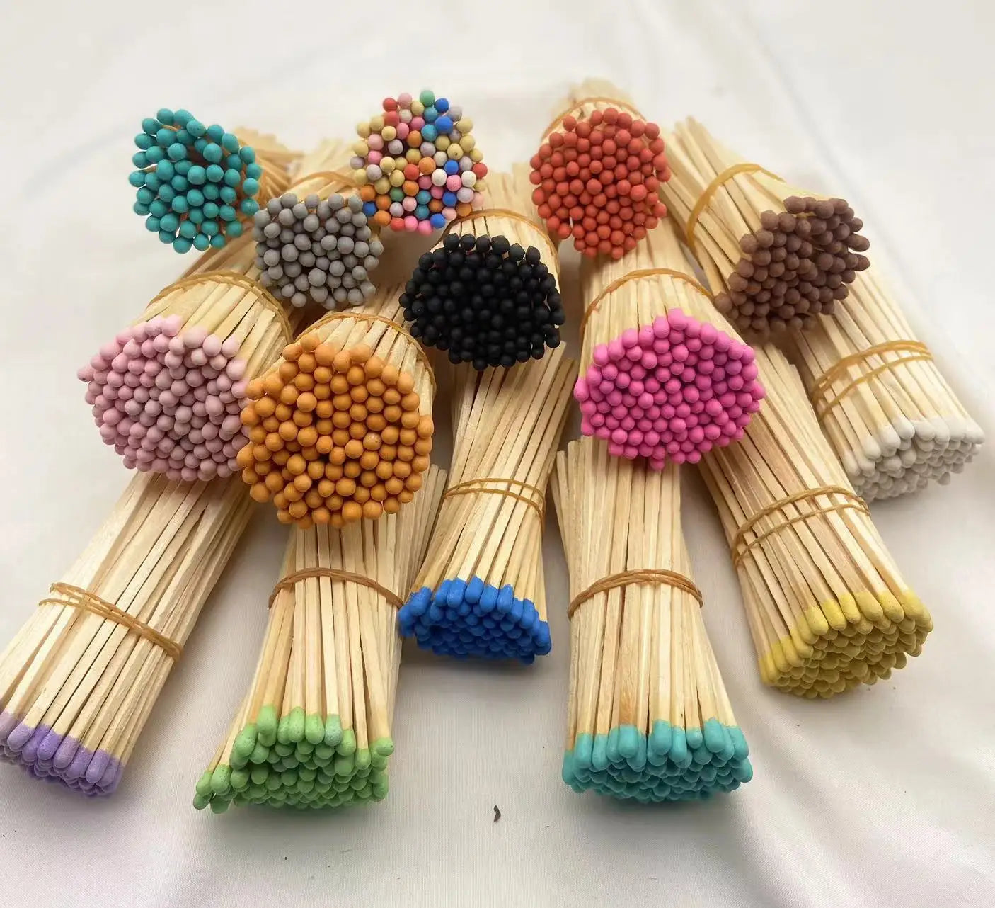 Bulk Colored Safety Eco-Friendly Custom Printed Matchsticks for Hotels Restaurants Home Use & Decoration