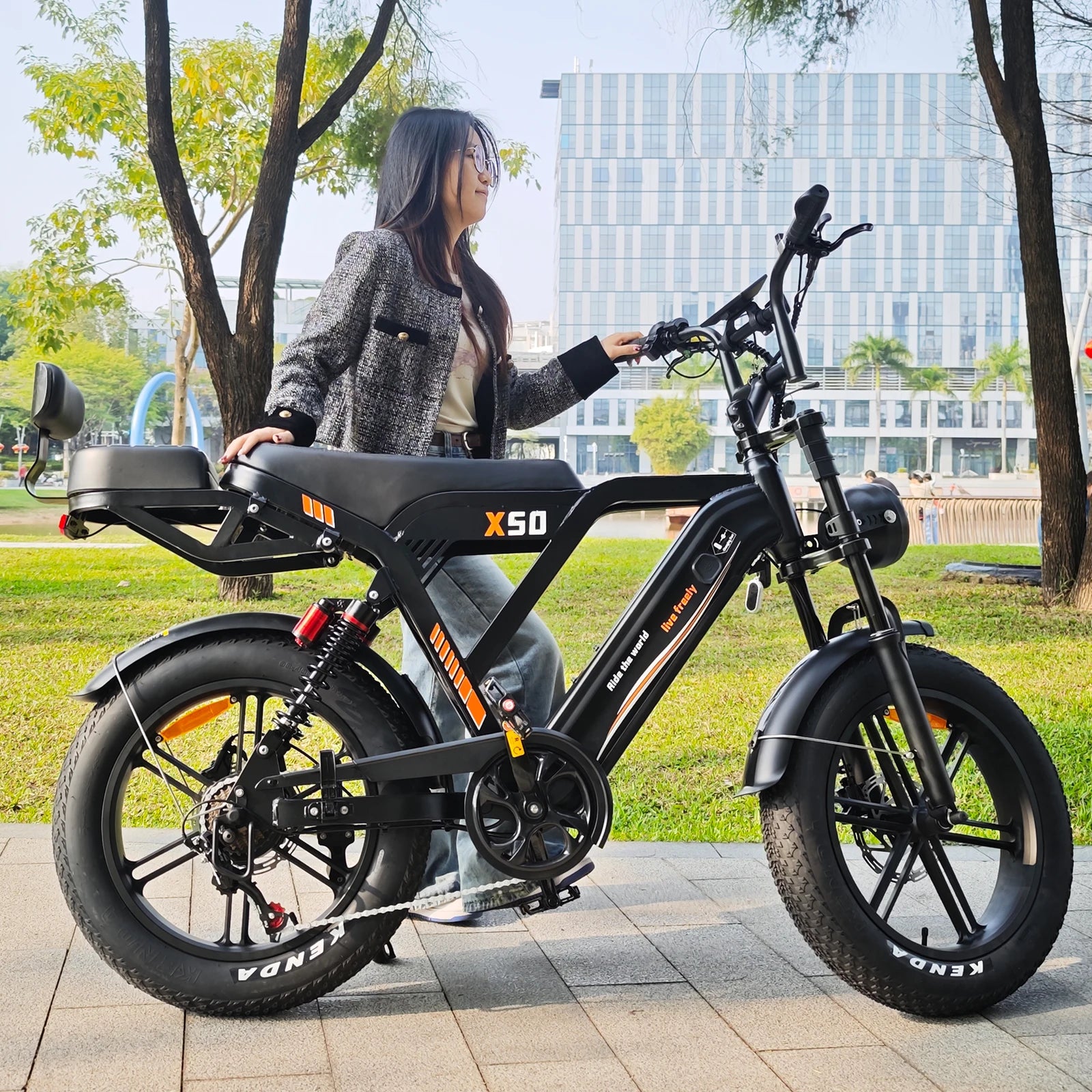 VOMO X50 e bike City Life Ebike 20inch 48V 18ah Lithium Battery Long Range Suspension 7-Speed Steel Frame City e-Bike