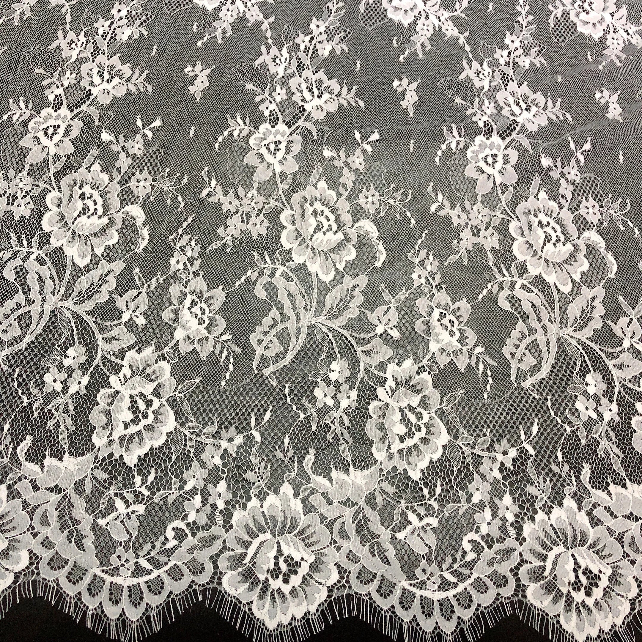 Ladies White Floral Eyelash Chantilly Lace Fabric for Lingerie LT20807