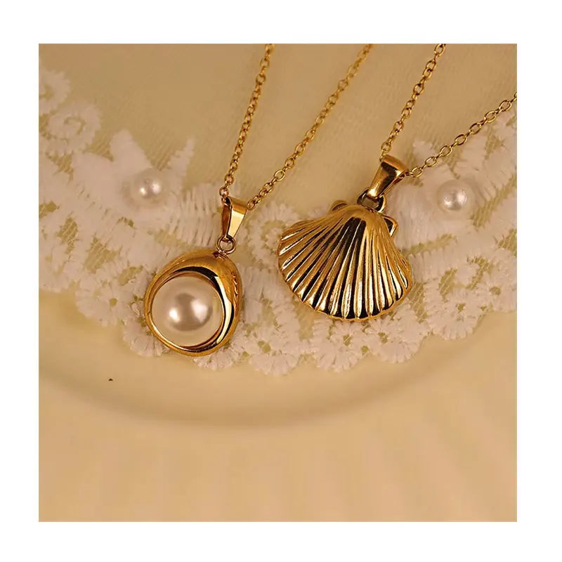 Women Fashion New Design Pearl Necklace 18k Gold Plated Sea Shell Stainless Steel Jewelry