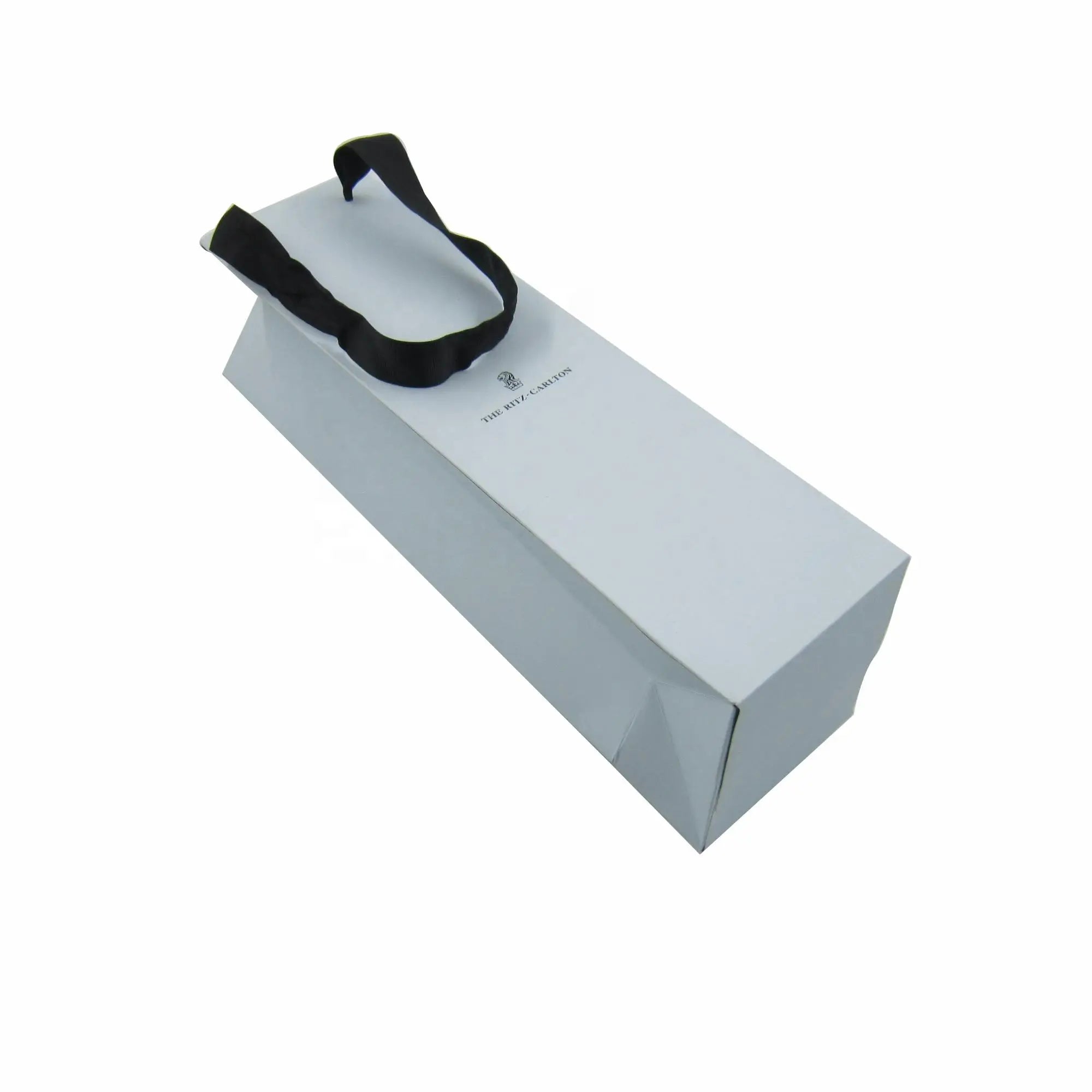 Eco-Friendly Recyclable Biodegradable Durable Kraft Paper Bag with Handle for Environmental Protection and Waste Management