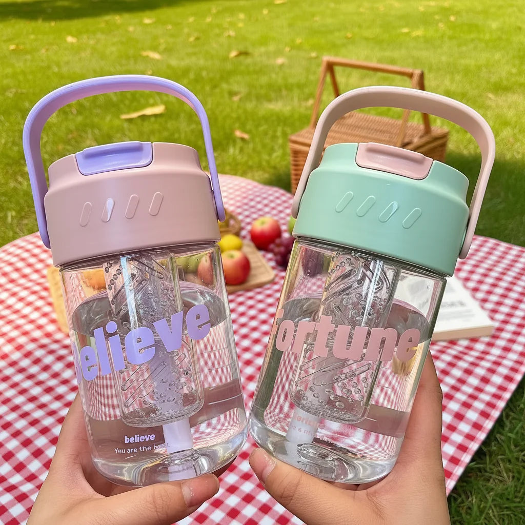 Hot Sale Large Capacity Summer Portable clear 600ml Flower Tea Drinking Plastic Water Bottle with Filter and Straw MegaBDM