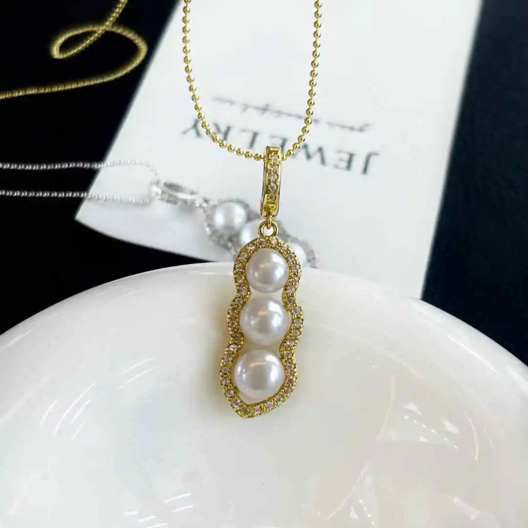 New Universal Freshwater Bread Pearl Pendant Necklace Natural White with Button Bean Clip Elegant Pearl Jewelry