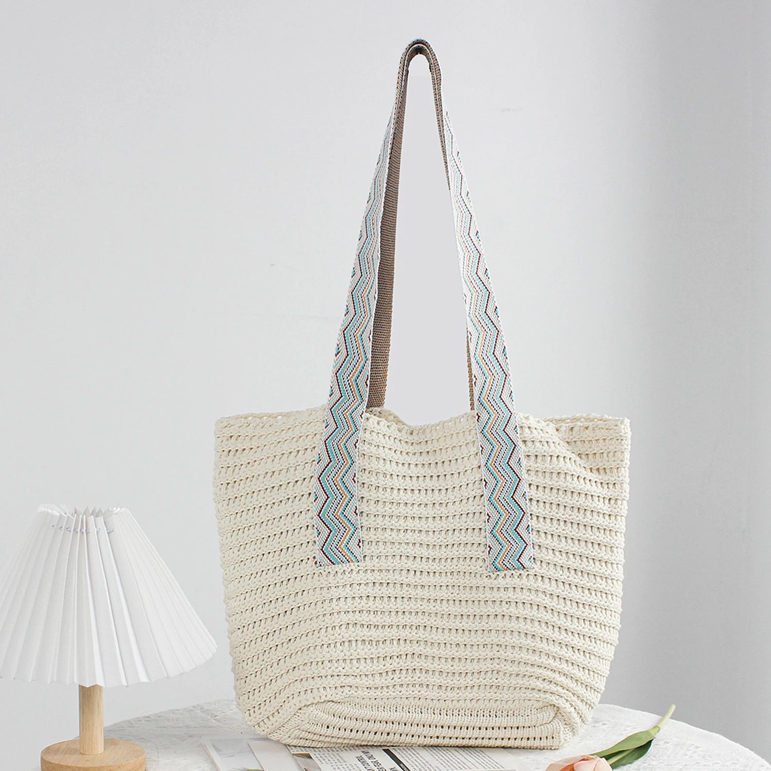 Women's Large Capacity Eco-Friendly Knitted Crochet Polyester Tote Bags Custom Logo Portable Fashion Style for Autumn Winter