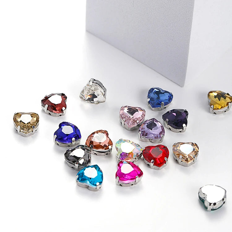 High Quality Heart Shape Crystal Rhinestone for Dress Wholesale 10mm 12mm Glass Rhinestone with Claw for Garments