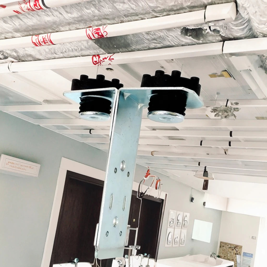 Modern Chinese Manufacturer's Soundproofing Mounting Clip Noise Cancellation Rubber Resilient Flame Retardant Ceiling Grid