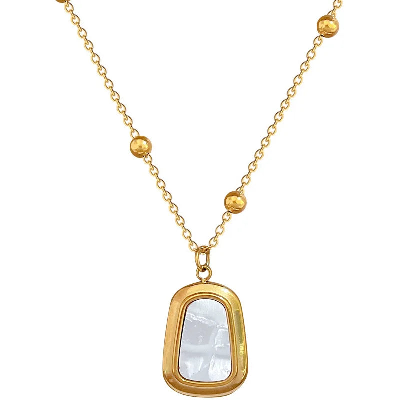 Fashion Stainless Steel Square Shell Pendant Necklace for Women Clavic Chain Jewelry