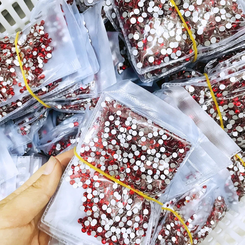 Yantuo Crystal Stone Glass Rhinestone Lt.siam Flat Back Non Hotfix Rhinestone for Nail Art Decoration