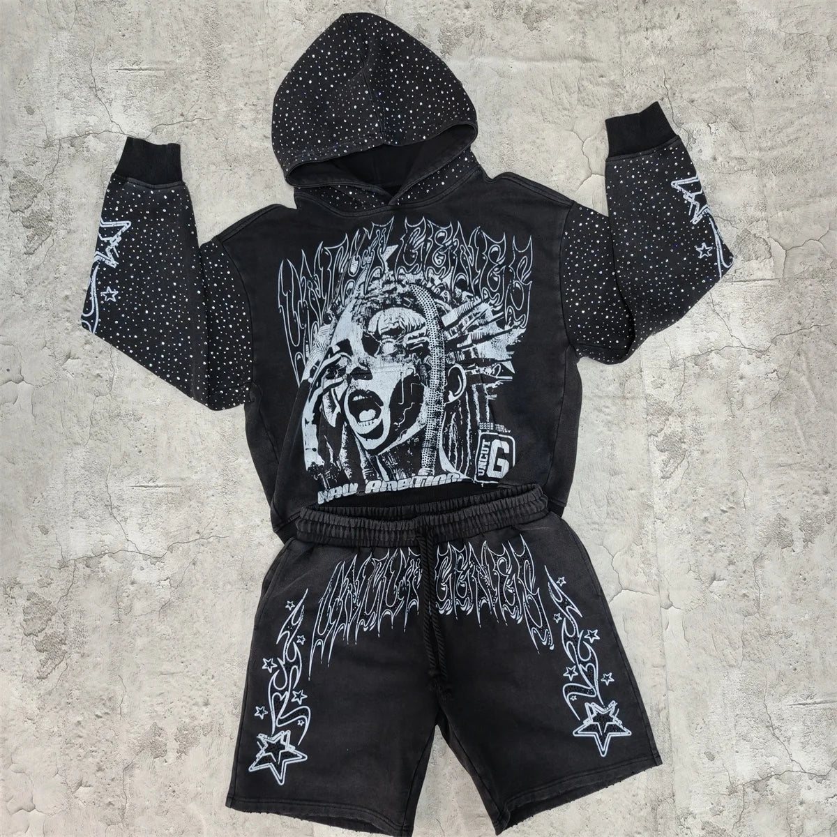 OEM Manufacturer Two Piece Set Rhinestone Tracksuit Dtg Print Screen Print Drawstring Shorts and Hoodie Sets for Men