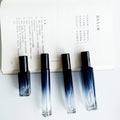 Manufacture Empty Square Glass Perfume Bottle 5ml 10ml 15ml  Gradient Blue Color Thick Glass Spray Bottle With Black Screw Lid