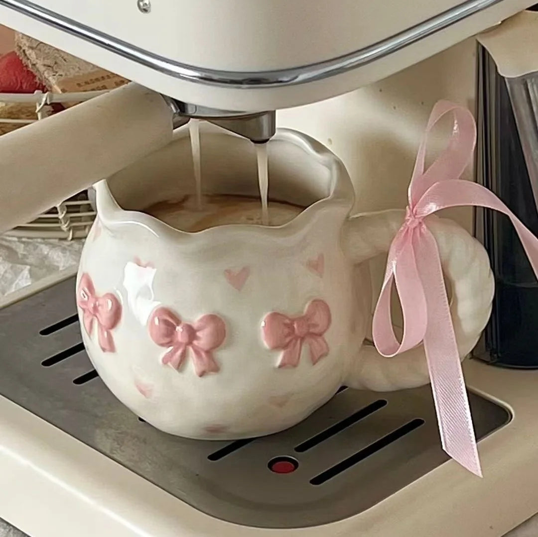 New Arrival Handmade Ceramic Coffee Mug 350ml Light Luxury Gift with Heart Design and Pink Bow for Party Use