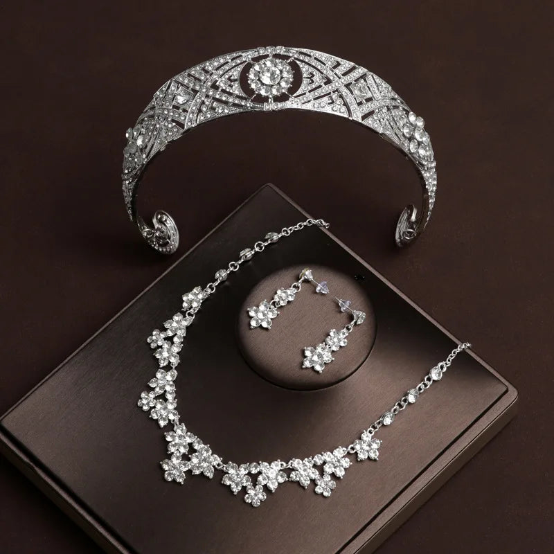 Bride Crown Hair Hoop Headpiece Set of Three New Wedding Dress Accessories Crown Hair Accessories
