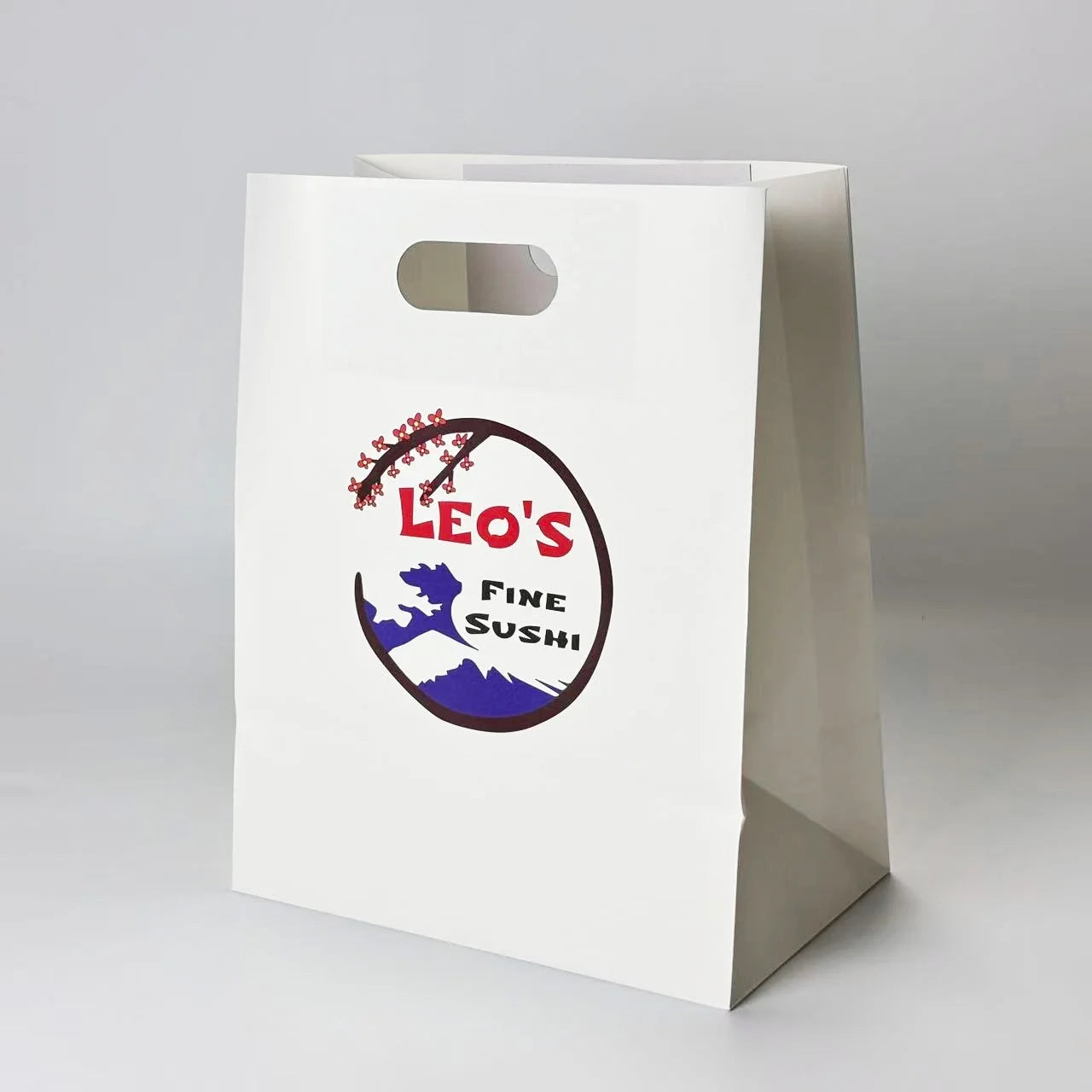 Customized Punch Hole Handle White  Kraft Paper Bag/ Handmade Kraft Paper Punch Hole Handle White  Kraft Paper Bag