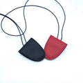 Fashion Custom Logo Neck Hanging Sunglasses Bag Pu Leather Magnetic Sunglasses Storage Clip Bag for Men and Women