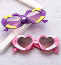 Wholesale Oversized Retro Glasses Ladies Uv400 Protection Heart Women 2023 Custom Frame Rhinestone Love Heart Sunglasses