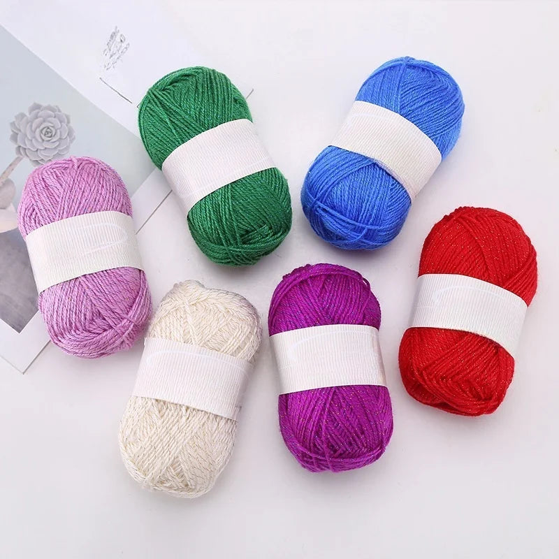 The New Listing 4ply 97% Acrylic Blending 3% Lurex Golden Knitting Yarn for Crocheting Flower Dolls and Towel