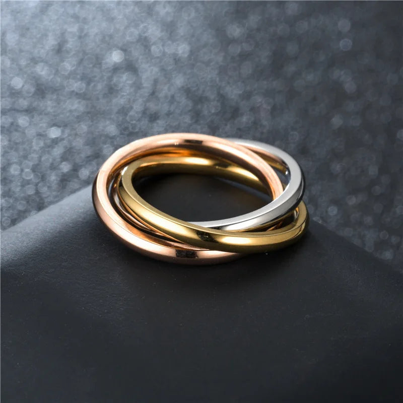 Fashion Non Tarnish Stainless Steel Three-Ring Circle Triple Interlocked Rings Jewelry for Women