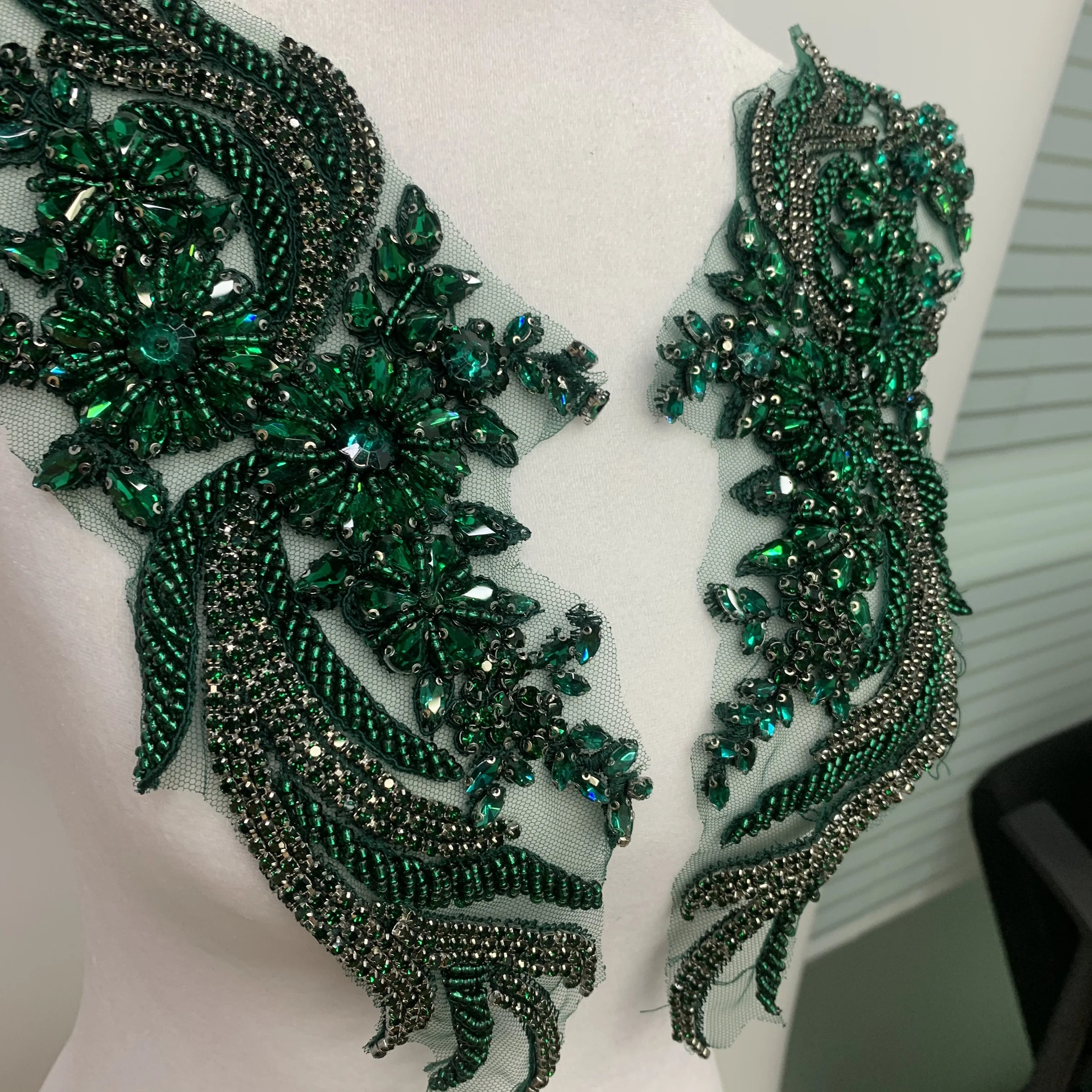 Sew-On Flower Glass Beaded Rhinestone Crystal Stones Appliques for Clothes Decoration Loose Rhinestones