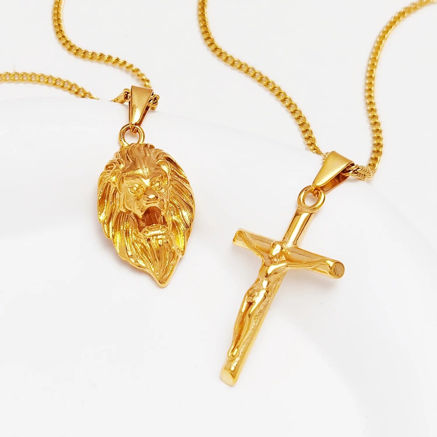 In Stocks-3D Lion Head Charm Necklaces Jesus Cross Pendant Chain Animal Necklace Jewelry Stainless Steel 18K Gold Plated Factory