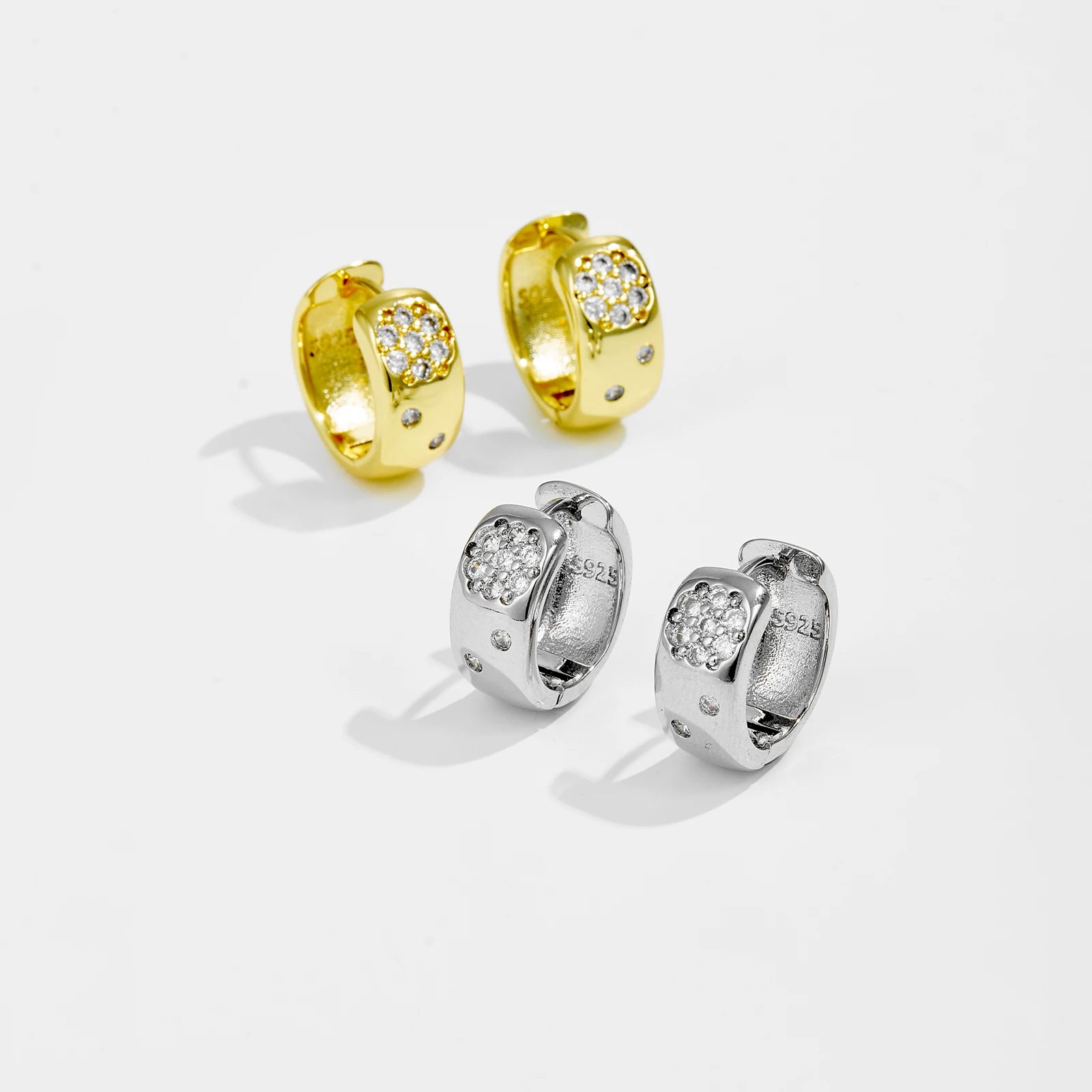 FUAMAY Fashion Thick Hoop Earrings Dainty 18K Gold-Plated Brass Geometric Hoop Earrings with Zircon