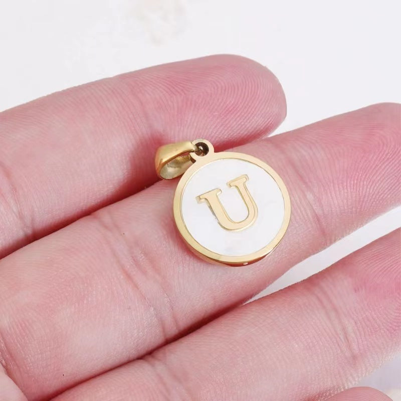 18K Gold Plated White Shell Round Letter Charms Pendant DIY Necklace Bracelet Anklet a to Z 26 Letter Wholesale Stainless Steel