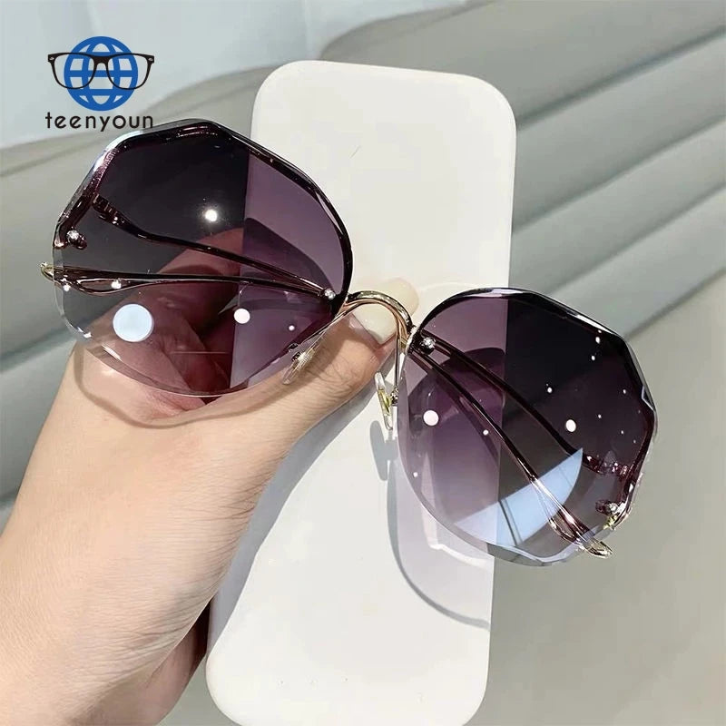 Teenyoun Tea Gradient Sunglasses Women Ocean Water Cut Trimmed Lens Metal Curved Temples Sun Glasses Female UV400 Eyewear