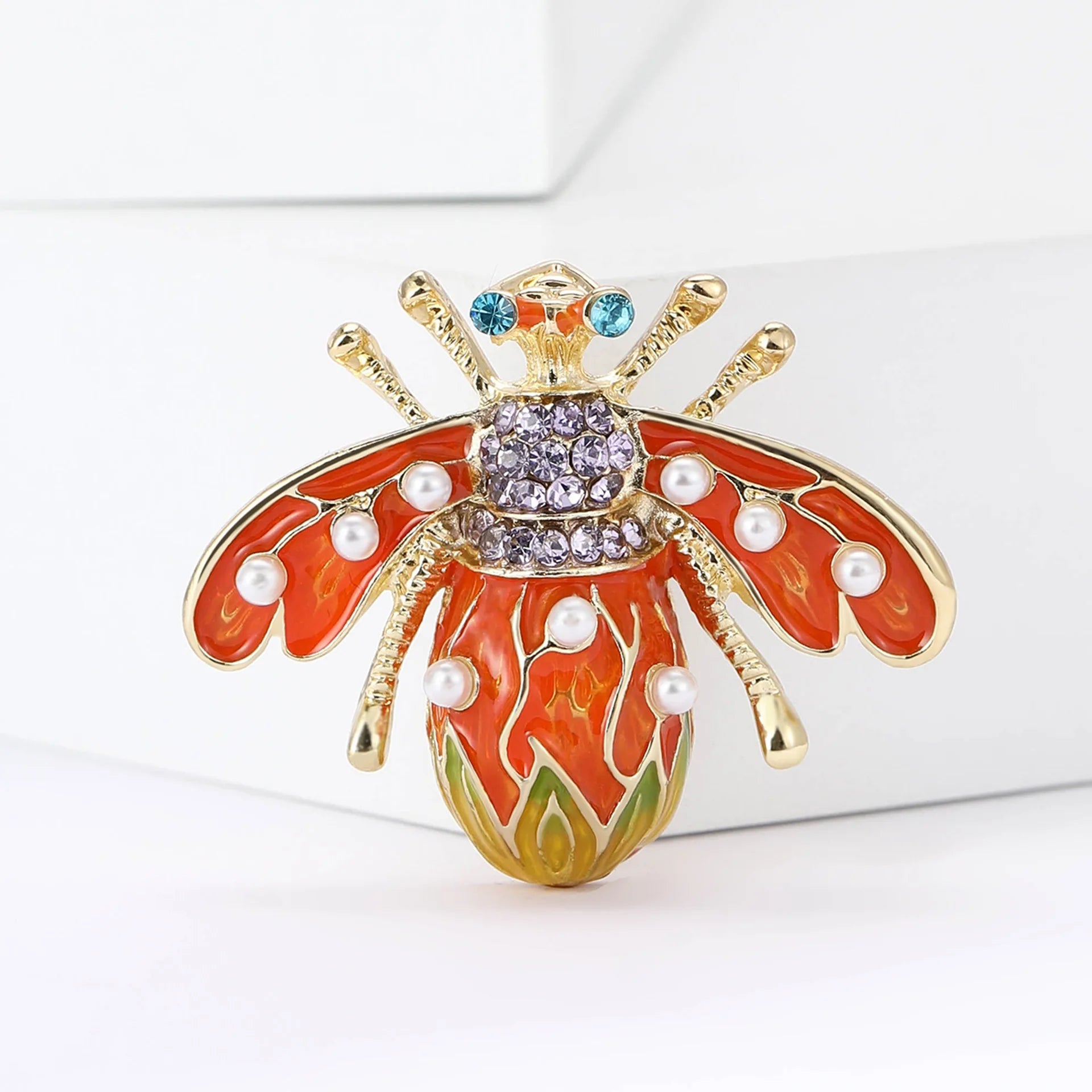 Fashion Enamel Alloy Bee Brooch with Rhinestones Customize Pearl Pins Accessories for Suit Coat