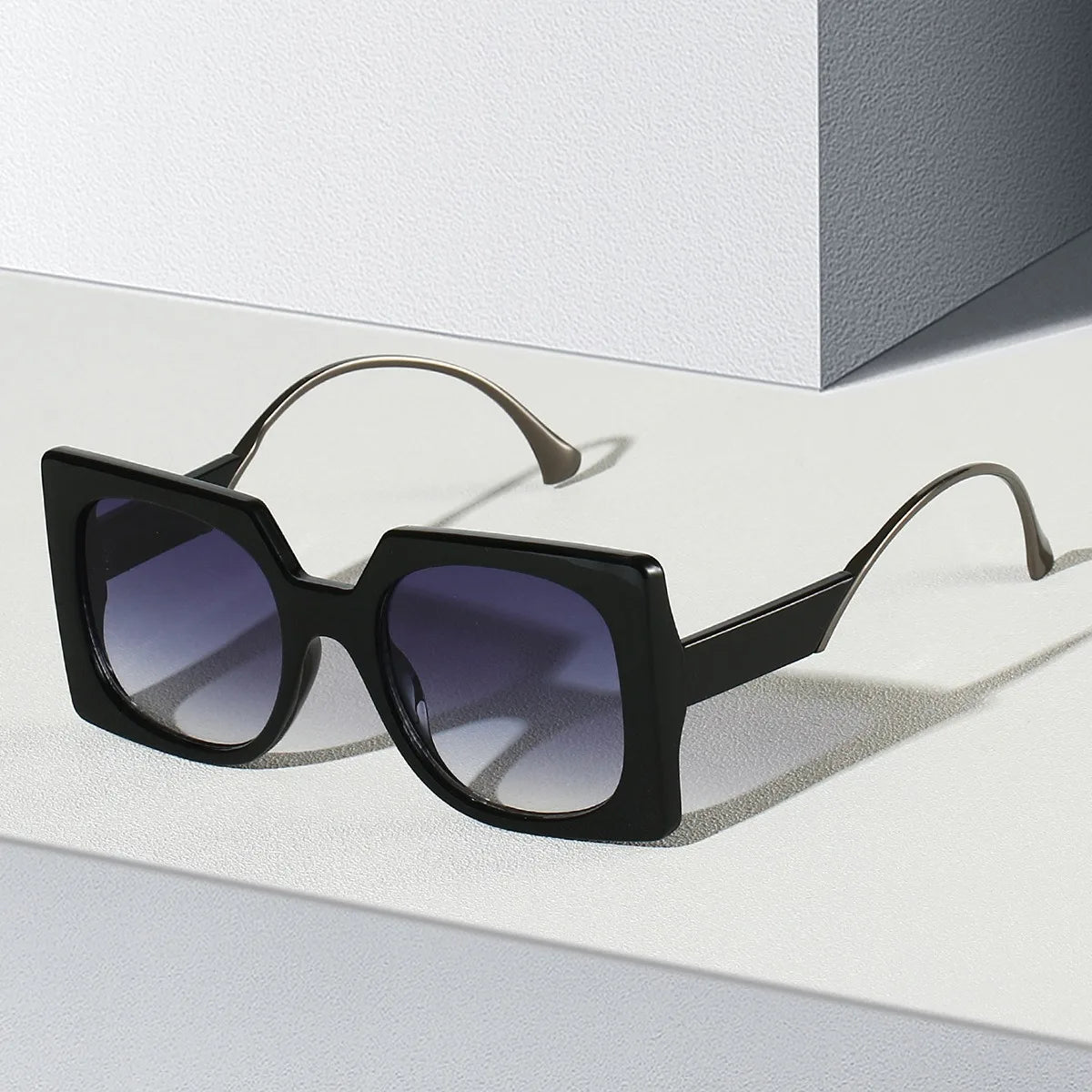 2025 New Arrival Korean Square Big Frame Retro Sunglasses Fashion Oversized Party Sunglasses