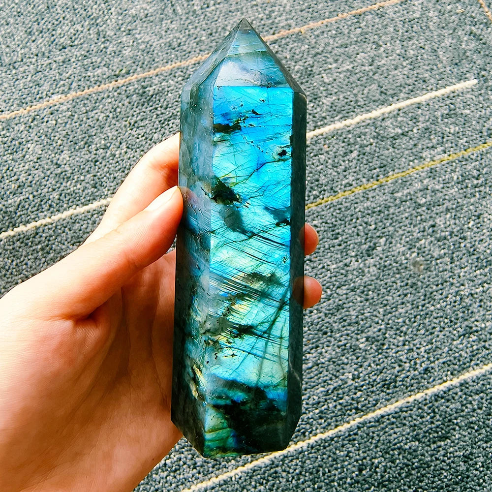 Wholesale Natural Large Labradorite Point Blue Flash Light Crystal Stone Tower for Decoration Gift