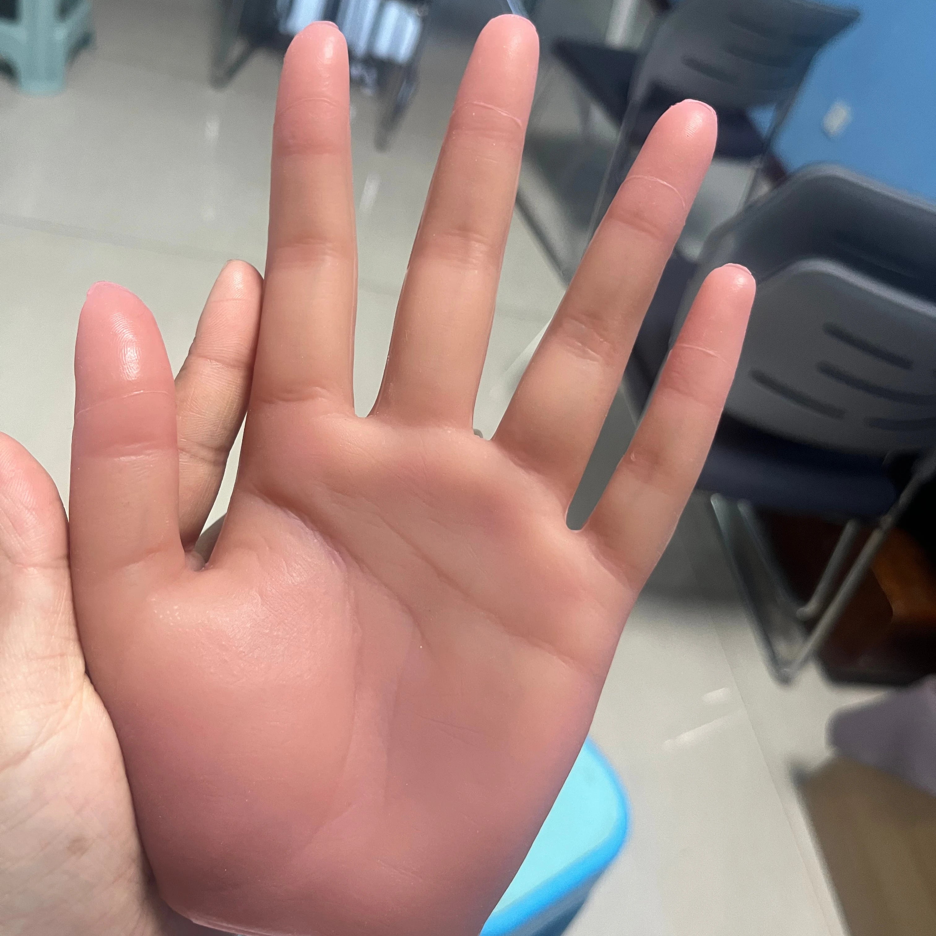 Silicone Realistic Younhful  Girl Hand Model Fake Nails for Jewelry Display and Nai LArt Practice