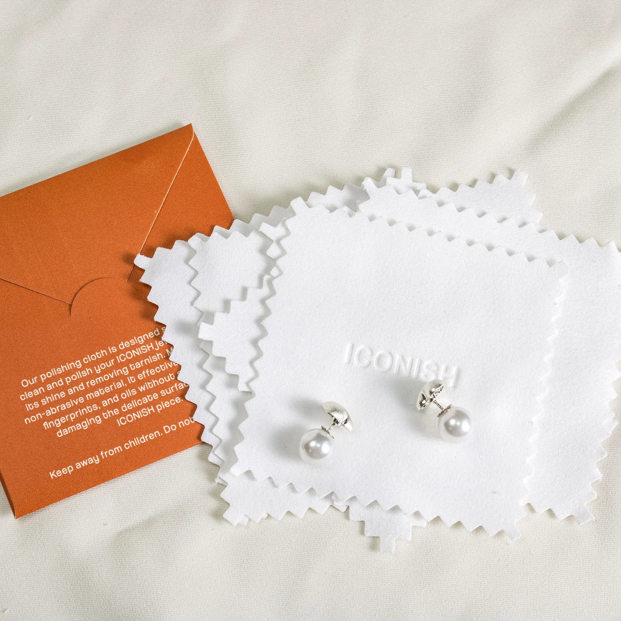 Custom Logo Microfiber Suede Jewelry Cleaning Cloth Silver Polishing Jewelry Cleaner & Polish