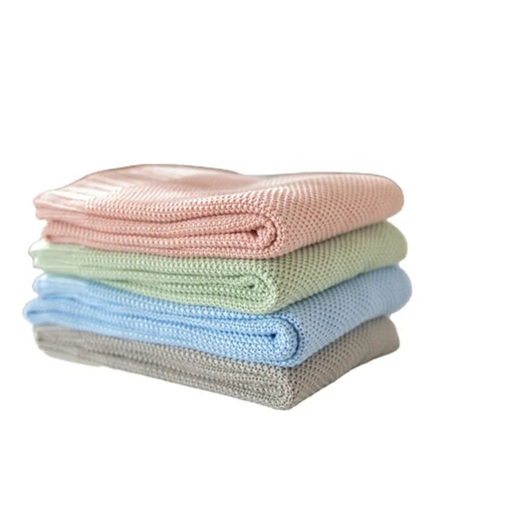 Factory Direct Sale Cool Hand Feeling Adults Kids 100% Bamboo Fiber Knitted Throw Blanket for Travel Home Airplane AKT